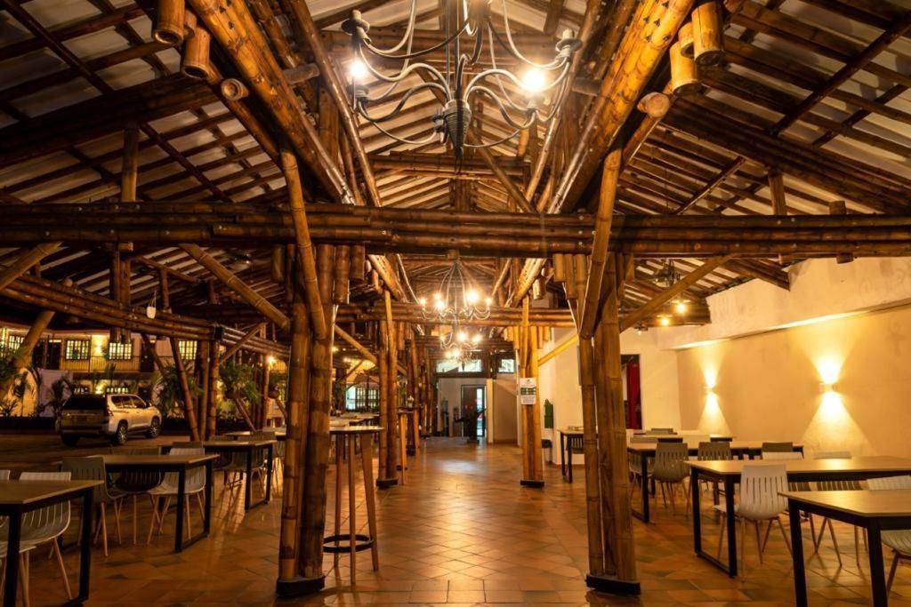 Hotel Vanguardia Natural El Cairo  Esterno foto